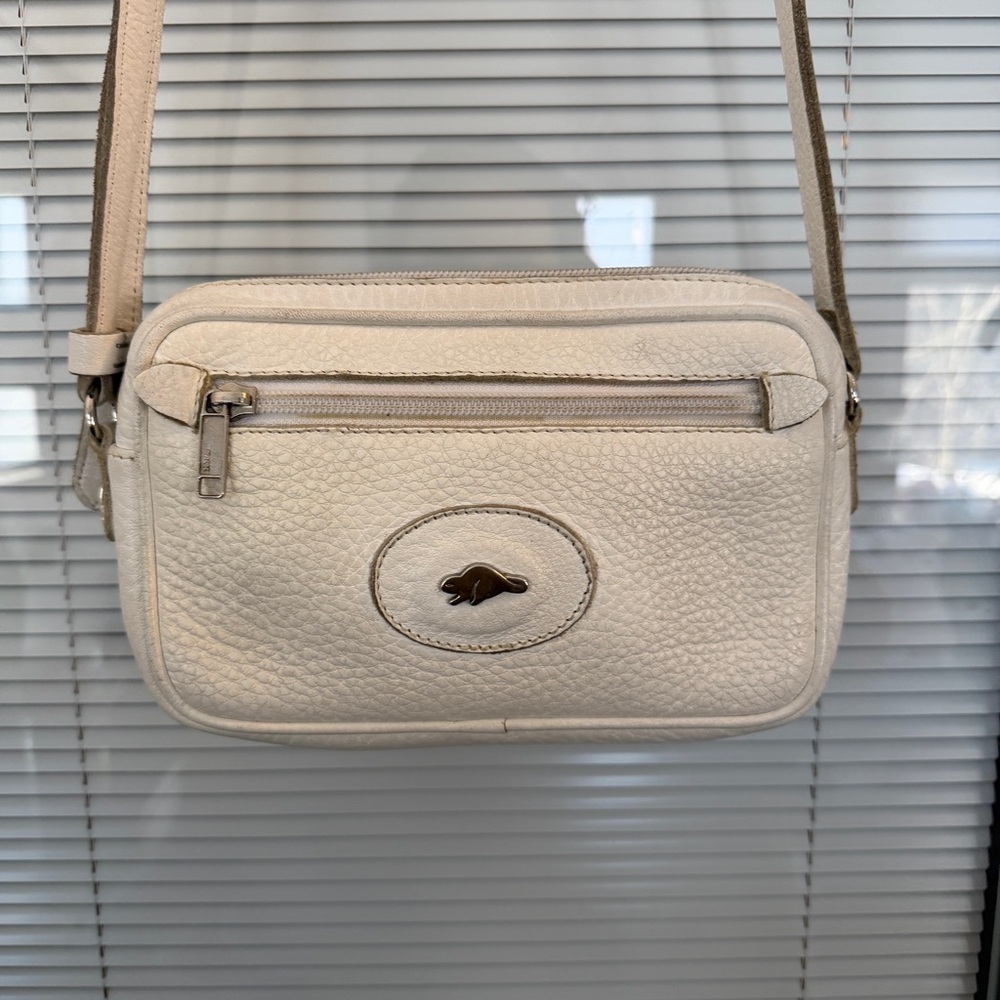 Rare Vintage Roots Crossbody PurseBag Cream Genuine Leather Original Beaver Logo
